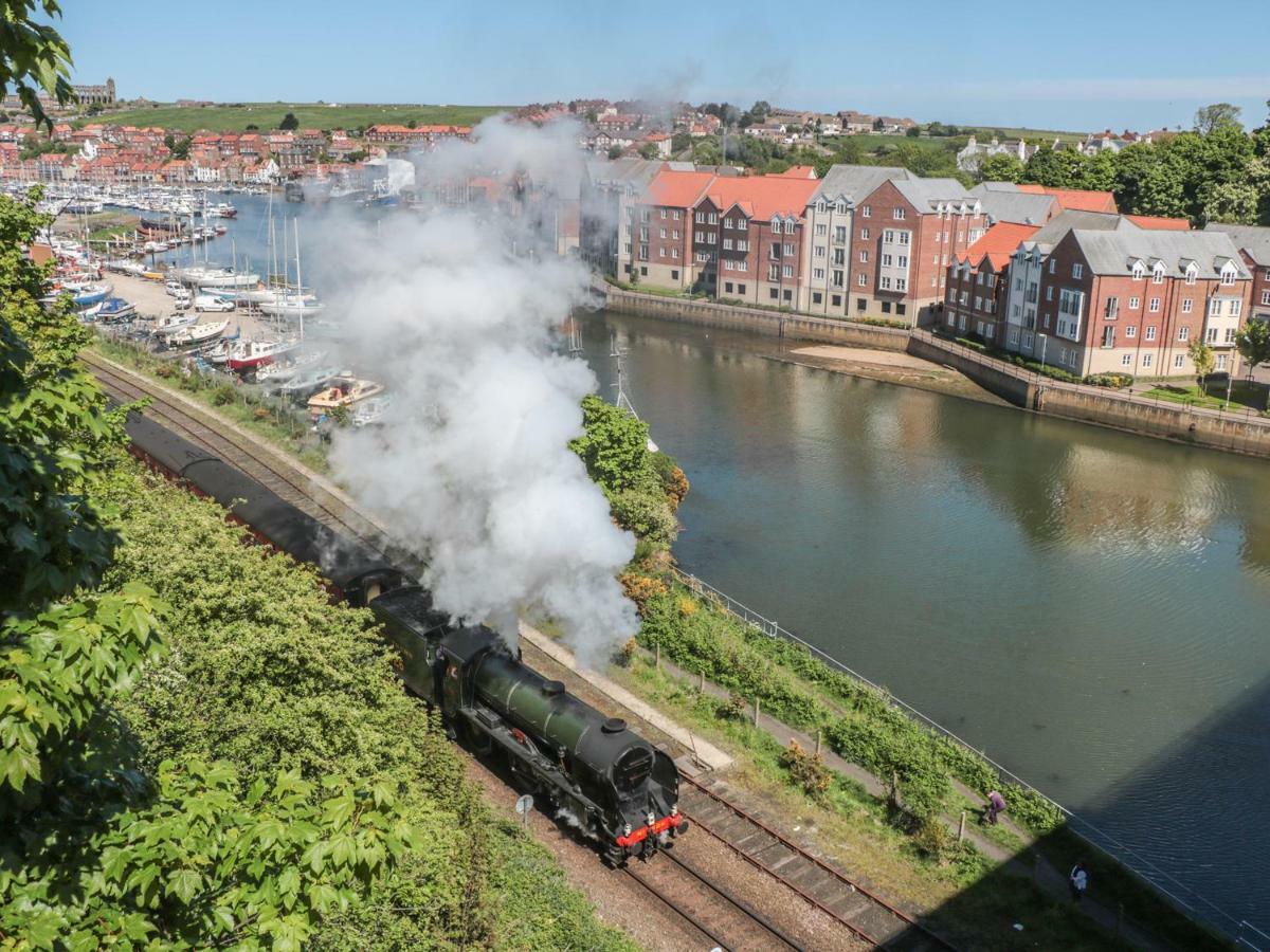 Mallard Engine Shed Уитби Экстерьер фото