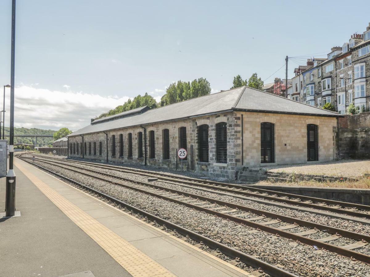 Mallard Engine Shed Уитби Экстерьер фото